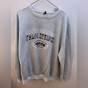 SHEIN Palm Springs light gray crew neck